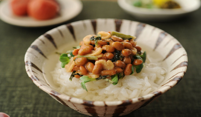 ほっこりあったか！納豆茶漬け